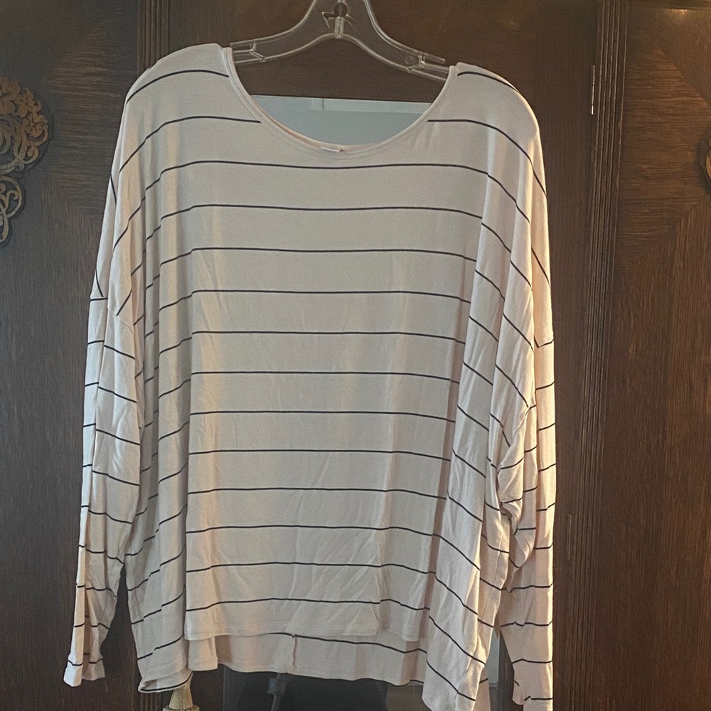 Old Navy Women's Long Sleeve Striped Tee - White and Black